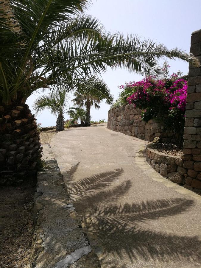 Dammusi Il Carrubo Hotel Kamma ภายนอก รูปภาพ